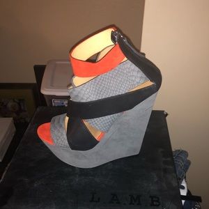 New L.A.M.B shoes